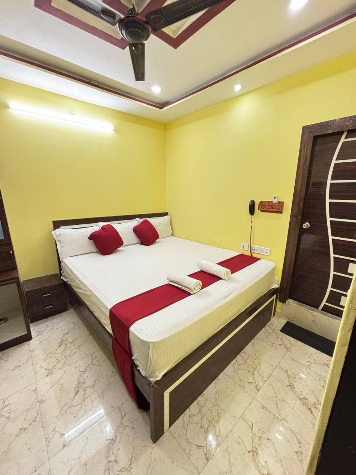 Hotel O Marquis Guest House Calcutta Buitenkant foto