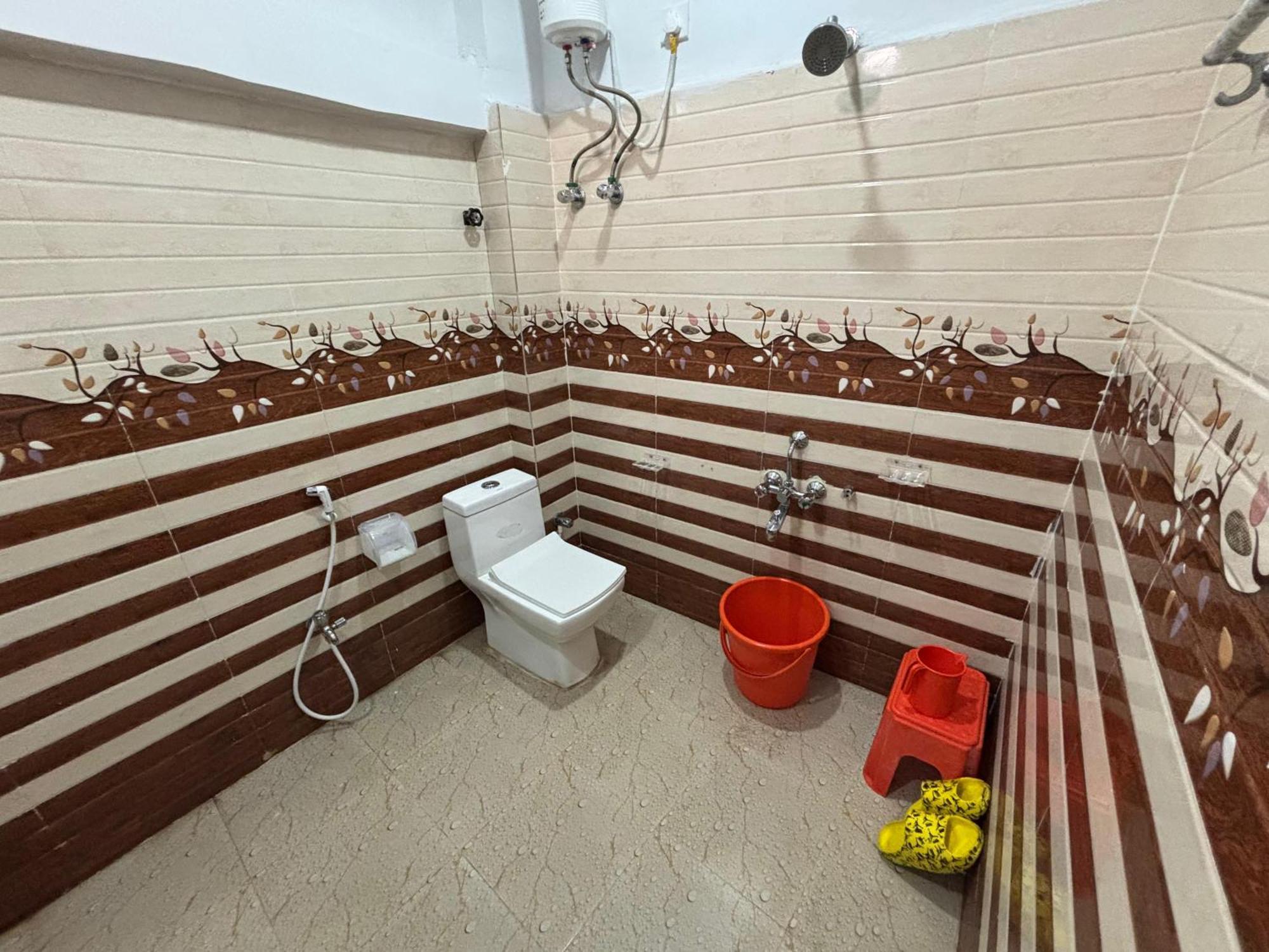 Hotel O Marquis Guest House Calcutta Buitenkant foto