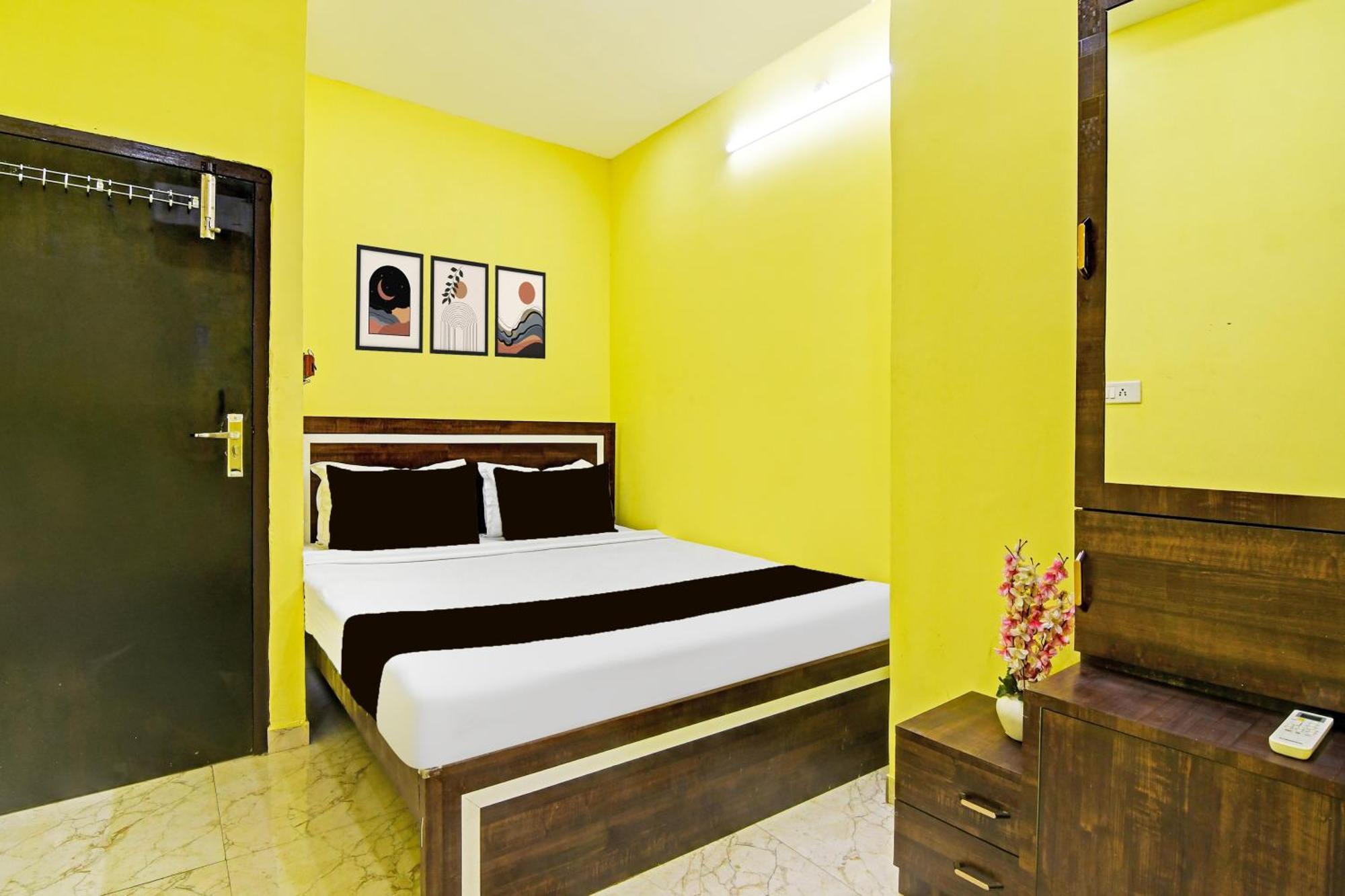 Hotel O Marquis Guest House Calcutta Buitenkant foto